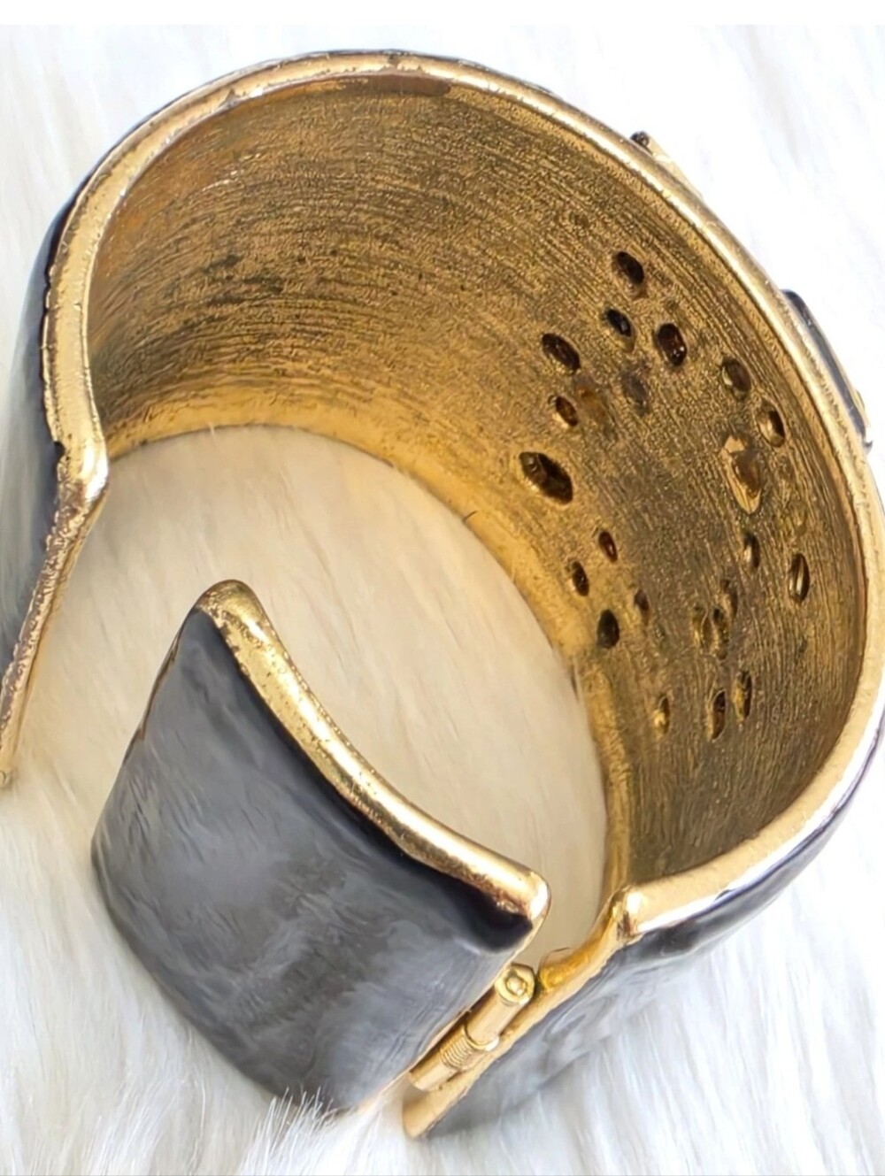 Vintage Kenneth Jay Lane KJL Maltese Cross Bracelet Signed Cuff Bullet Cabochon - Picture 11 of 16